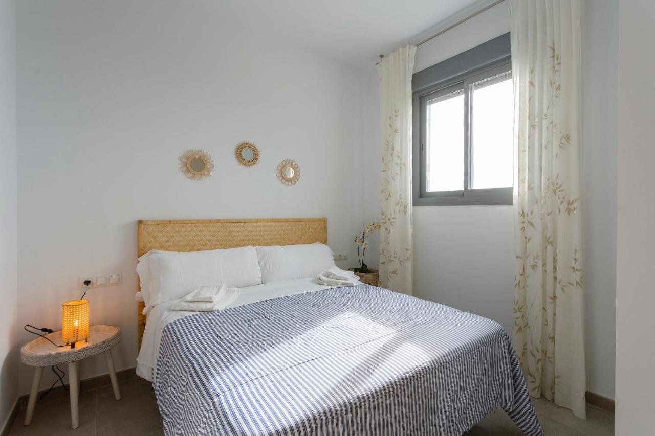 Poseidon Beach Apartment & Parking By Cadiz4Rentals Exteriör bild