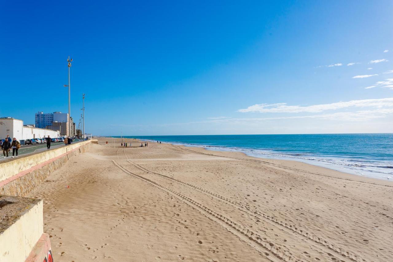 Poseidon Beach Apartment & Parking By Cadiz4Rentals Exteriör bild