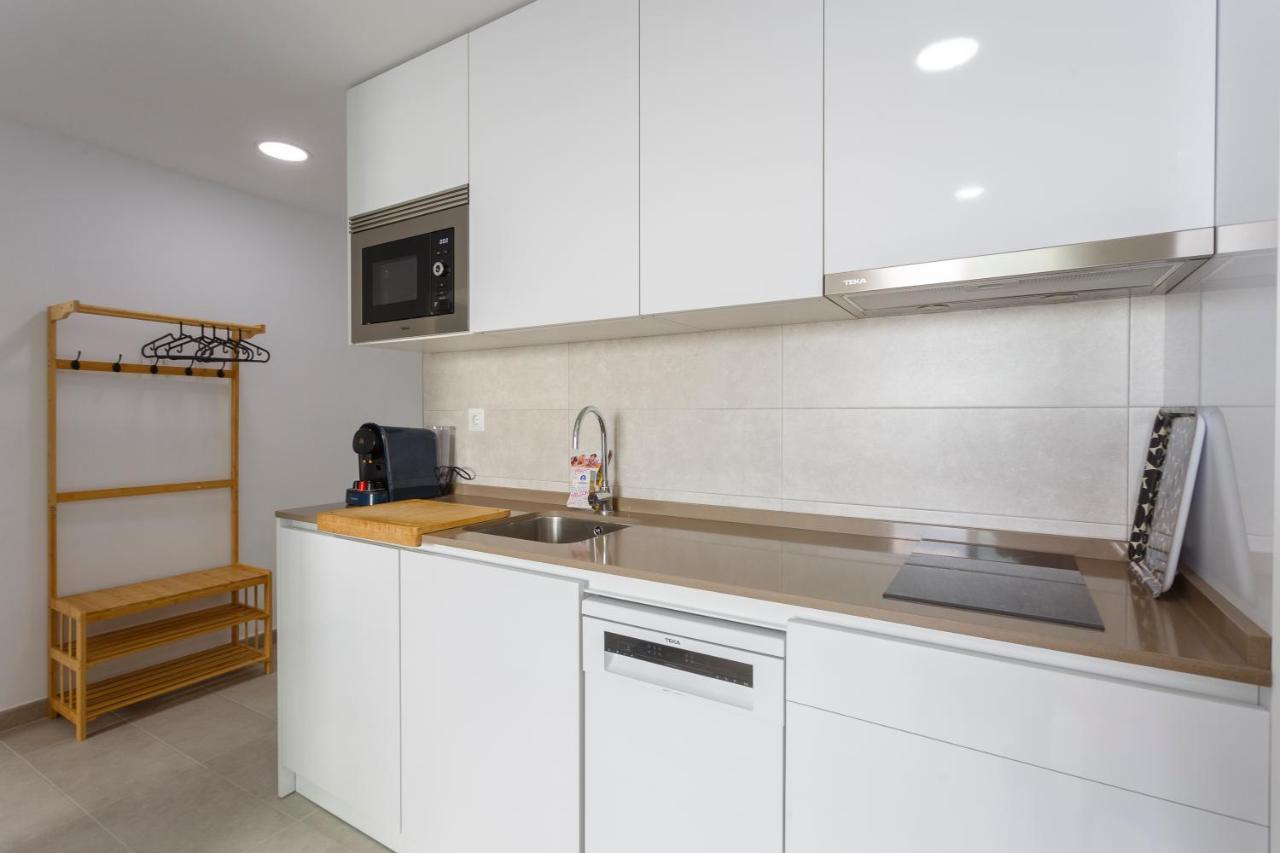 Poseidon Beach Apartment & Parking By Cadiz4Rentals Exteriör bild