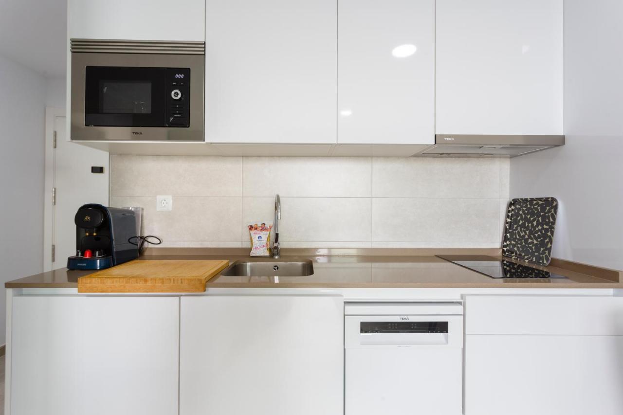 Poseidon Beach Apartment & Parking By Cadiz4Rentals Exteriör bild
