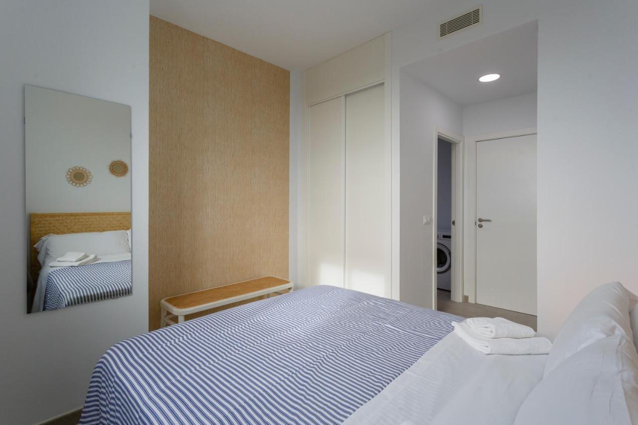 Poseidon Beach Apartment & Parking By Cadiz4Rentals Exteriör bild