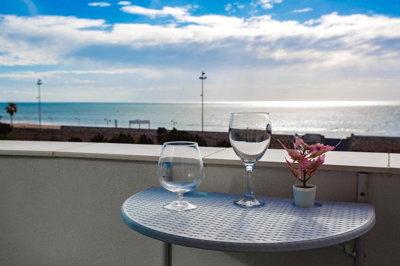 Poseidon Beach Apartment & Parking By Cadiz4Rentals Exteriör bild